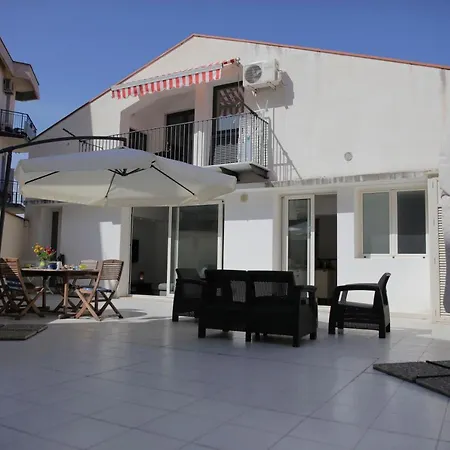 The Sunny House * Cefalù